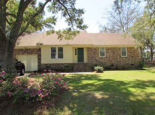 645 Schooner Rd, Charleston, SC 29412