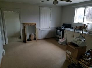 305 Backbone Rd, Clinton, PA 15026