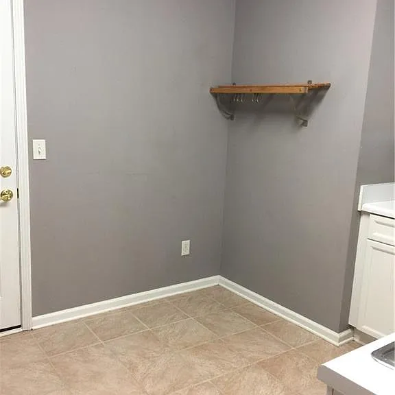 4126 Rogers Creek Ct — Photo 9