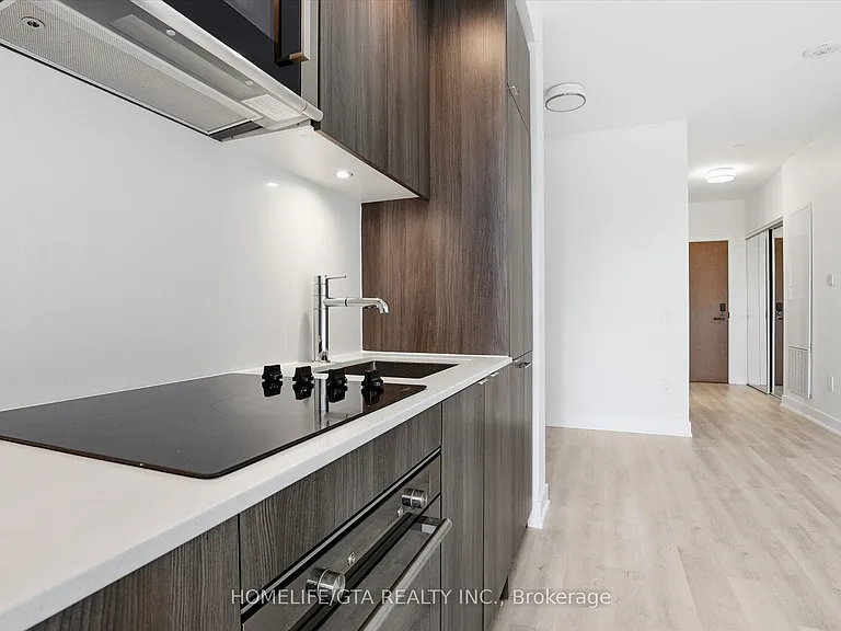 30 Inn On The Park Dr #206 — Photo 17