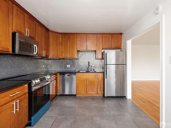 5th image of 4142 26th St APT 2