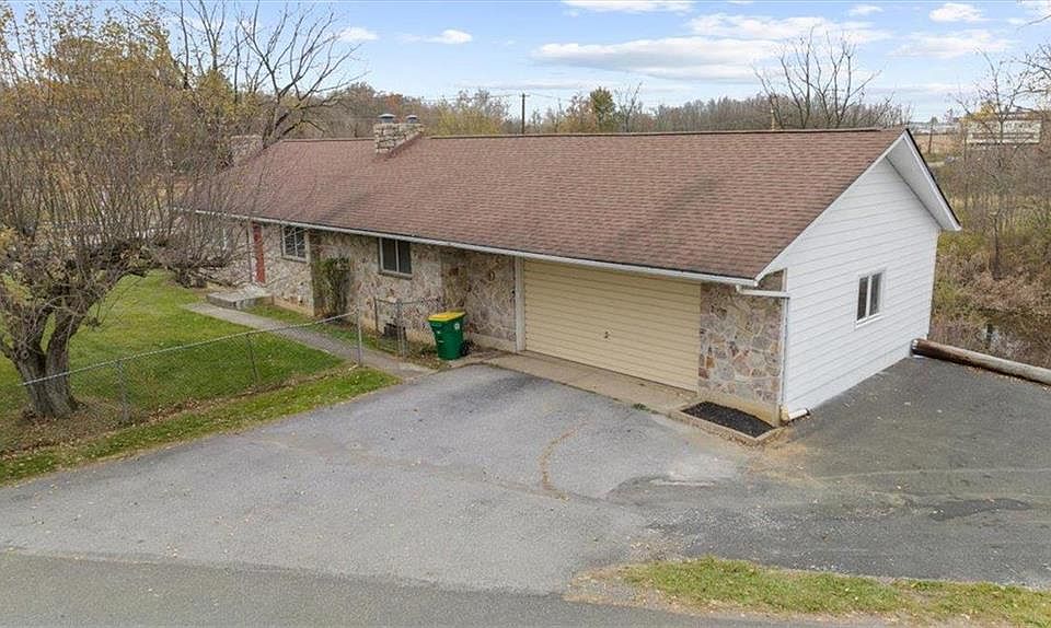 7747 Spring Creek Rd, Macungie, PA 18062 Zillow