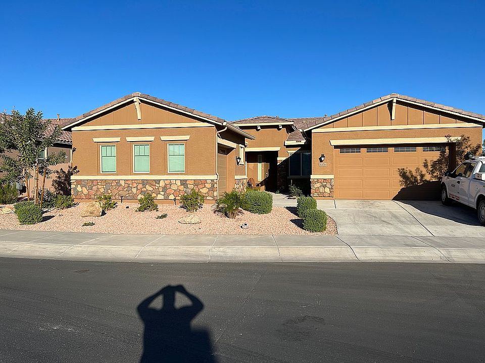 1st image of 3251 N 195th Dr