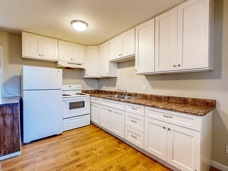 791 E Cotati Ave — Photo 11