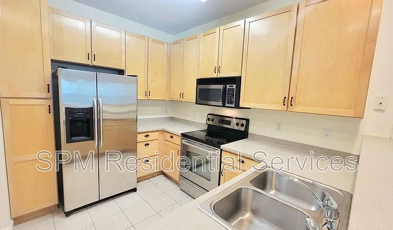 1505 Cadfel Ct #304 — Photo 4