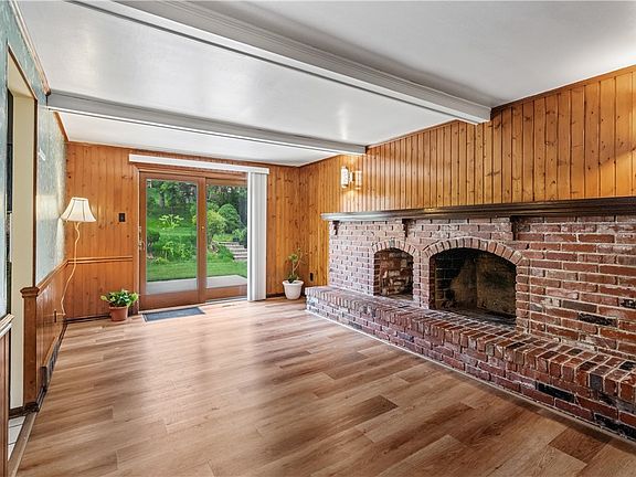 2nd image of 6111 Great Dane Dr