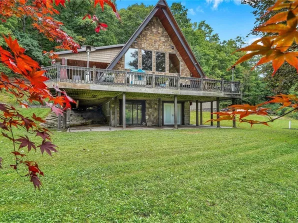 767 W Perimeter Rd #B, Frewsburg, NY 14738