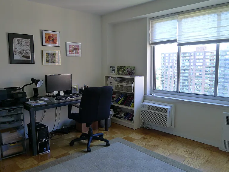 400 Central Park W #18C — Photo 18