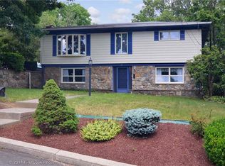 19 Ivan St, North Providence, RI 02904