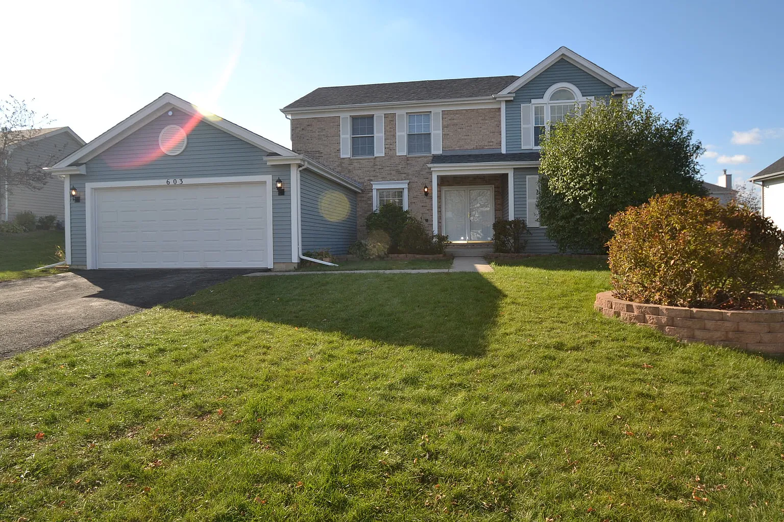 603 Chatham Cir photo 1