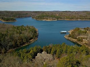 8385 Orchard St, Rogers, AR 72756