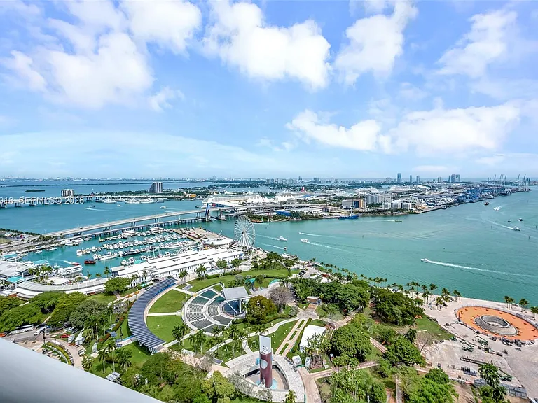 50 Biscayne Blvd #3802 — Photo 4