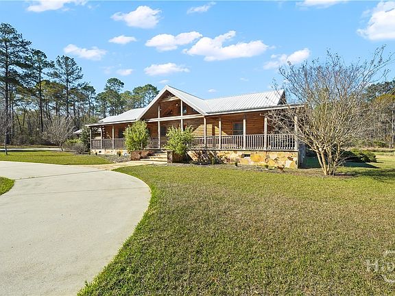 3rd image of 1293 Pine Ridge Drive