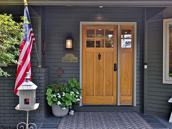 3rd image of 314 Killington Avenue