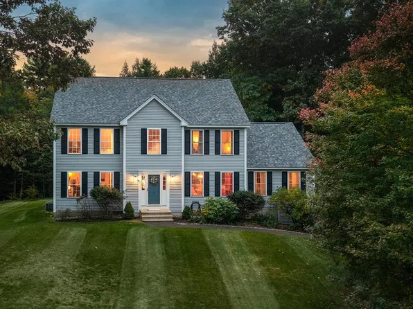 86 Godfrey Lane, Fremont, NH 03044
