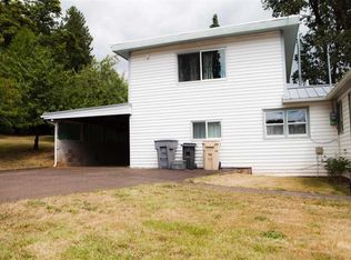 307 N 9th St, Philomath, OR 97370