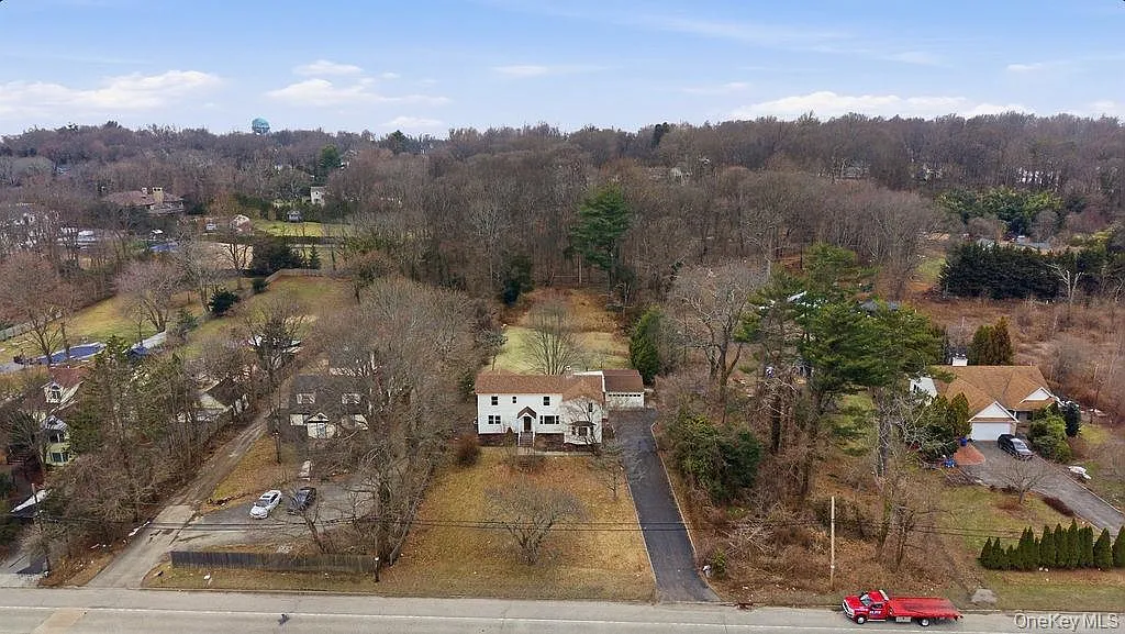 357 Deer Park Road photo 1
