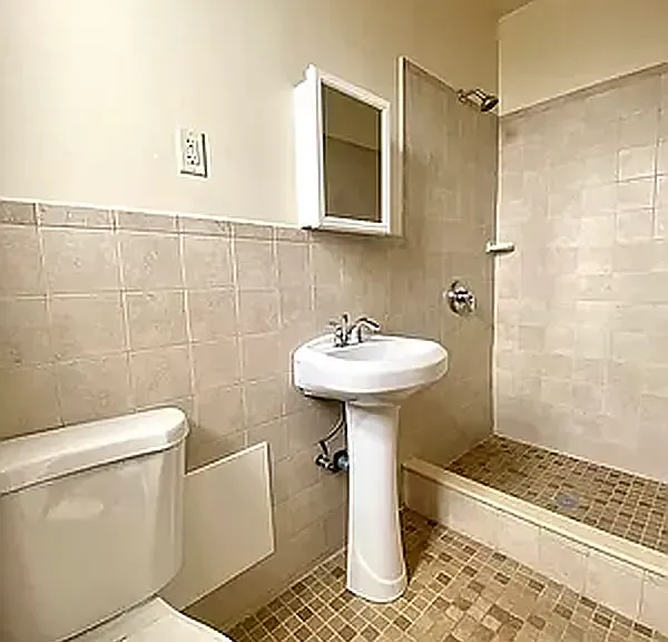 471 Carroll St #4L — Photo 7