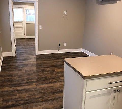 3rd image of 853 5th St NW APT 3