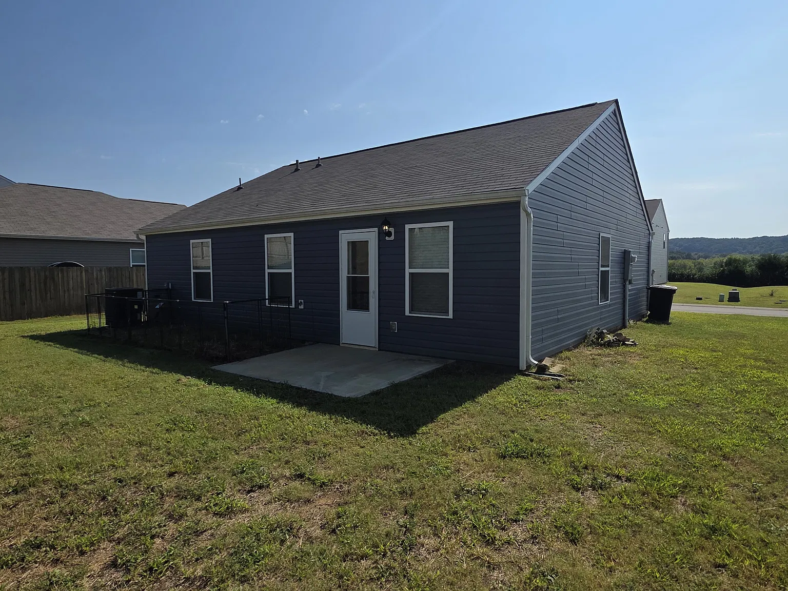 3 bed, 1182 sqft, $1,650 — Photo 4