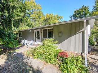 447 Manor Dr, Ann Arbor, MI