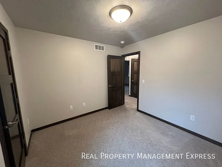 2415 E Copalis Pl — Photo 6