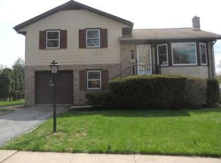 44 Securda Rd, Shillington, PA 19607