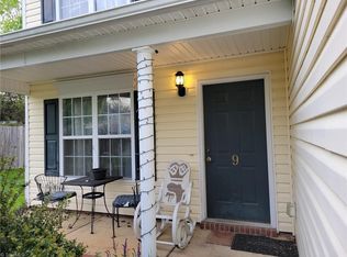 9 Foust Ct, Greensboro, NC 27405