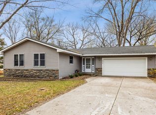 10310 Grouse St NW, Coon Rapids, MN 55433