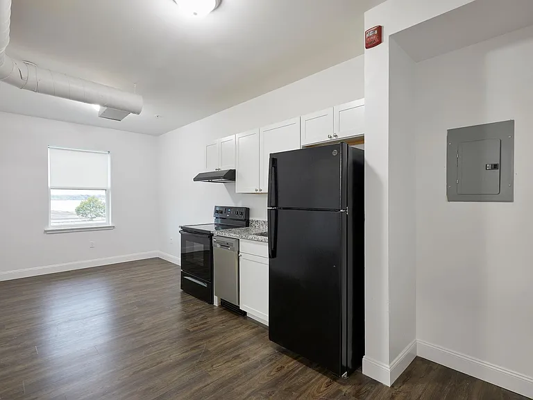 Small 1-Bedroom