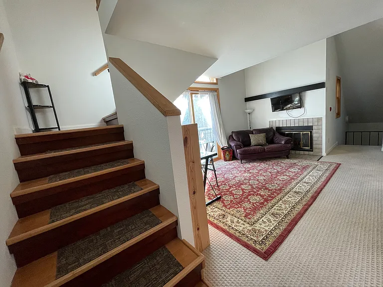 531 Donofrio Dr #8 — Photo 10