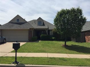 12524 S Cedar Ave, Jenks, OK 74037
