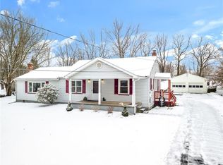 956 Cleland Mill Rd, New Castle, PA 16102