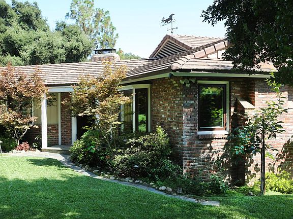 5th image of 1979 Sierra Madre Villa Ave