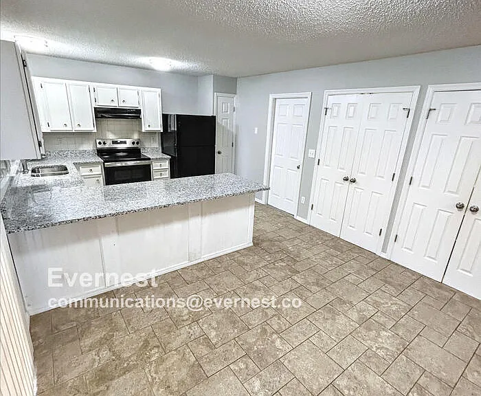 15686 93rd Ave — Photo 5