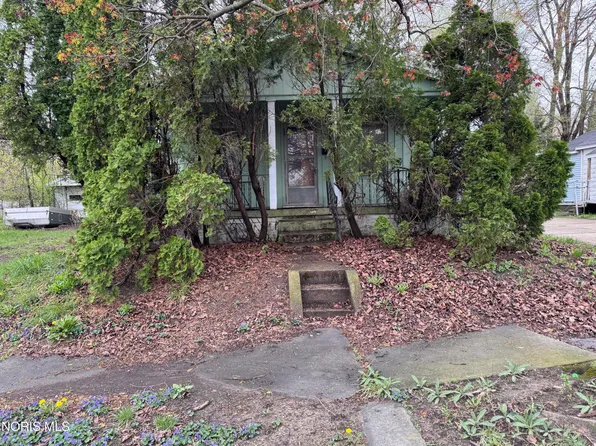 3581 Doyle St, Toledo, OH 43608