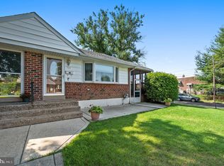 700 7th Ave, Folsom, PA 19033