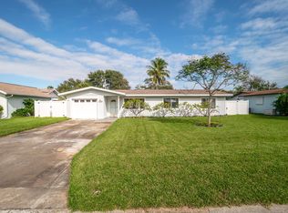 233 Curacau Dr, Cocoa Beach, FL 32931