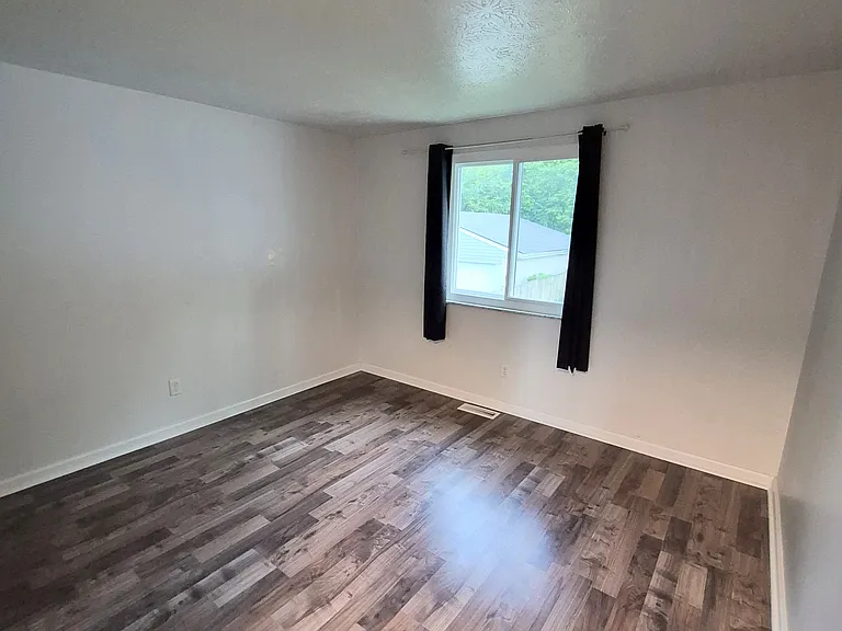 1791 Flinthill Dr — Photo 6