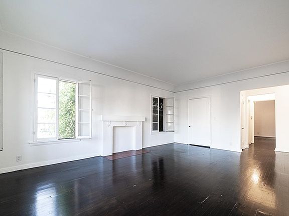 3rd image of 201 S Alexandria Ave APT 202