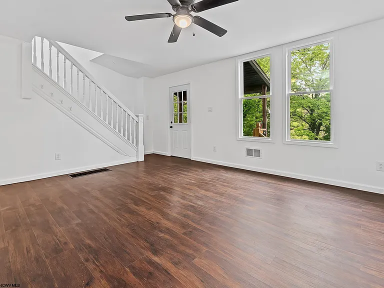 44 Edgehill St — Photo 6