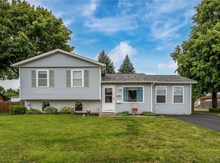 1603 100th St, Niagara Falls, NY 14304