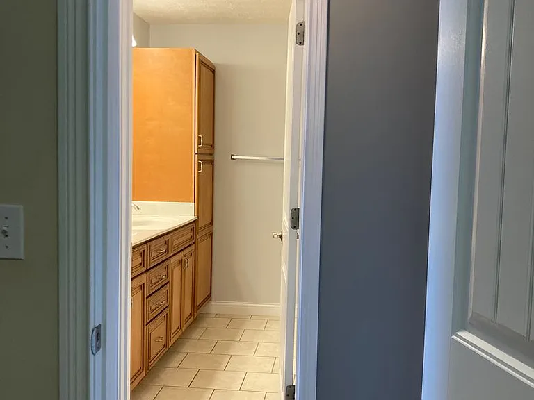 141 Twin Lakes Dr — Photo 27