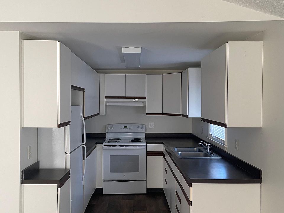 1st image of 251 Barrows St