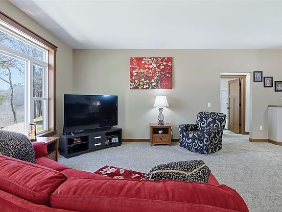 4th image of 3442 Creek Ridge Drive