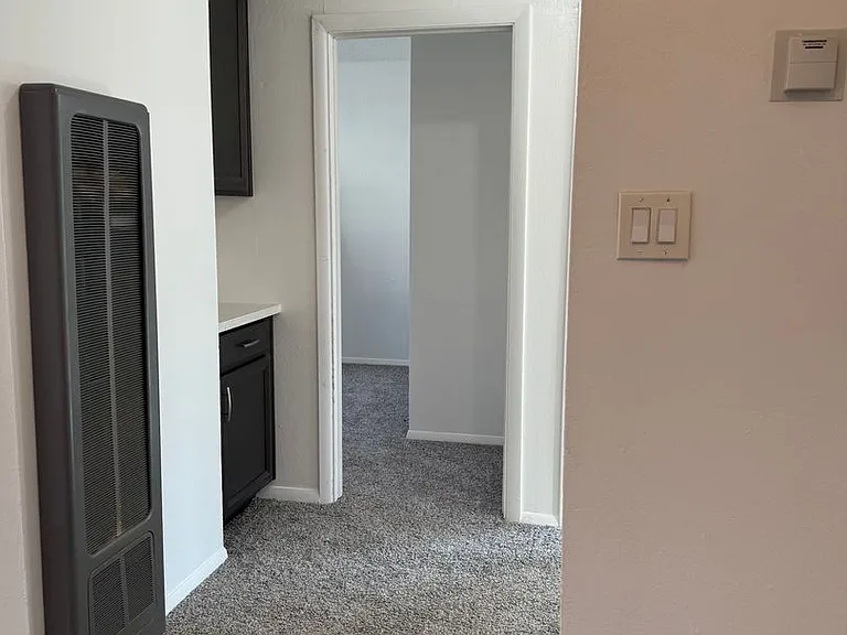 212 D Street — Photo 5
