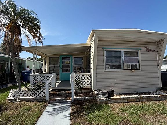 2nd image of 44 Saunders Ave