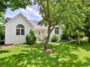179 S River Rd, Waterville, OH 43566