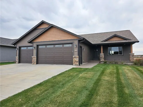 1996 Tucker Trail, Eau Claire, WI 54703