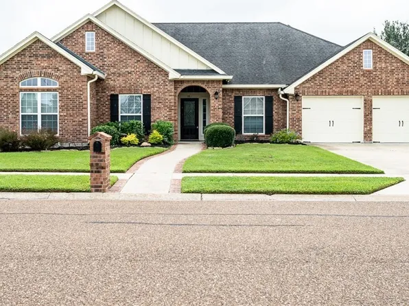 301 Iron Gate, Victoria, TX 77904